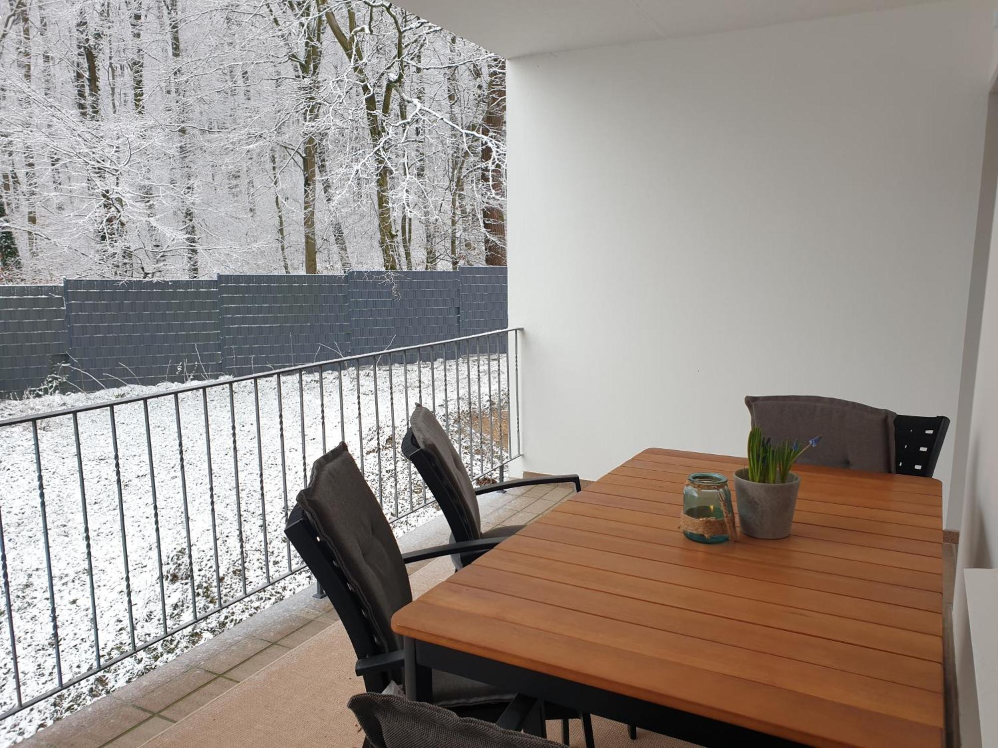 Fewo Winter In Der Villa Waldrand Mit Zwei Balkonen Bad Wünnenberg المظهر الخارجي الصورة